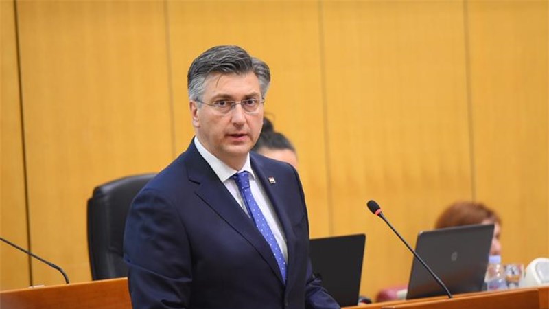 Vrijeme je za jedinstvo nacije, samo uz zajedničku odgovornost i solidarnost bolje ćemo prebroditi ovu krizu 
